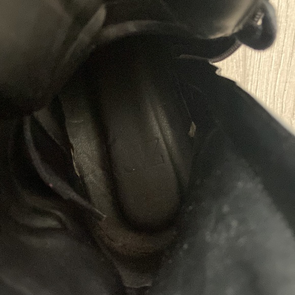 Black Zara chunky boots. - Picture 3 of 6